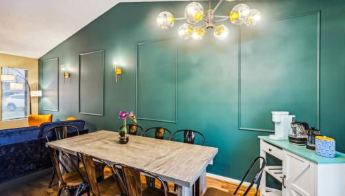 Theater, King&PoolTable with PrivateHotTub - Foto 3, Other