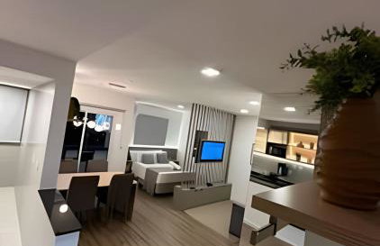 Charmoso e tecnológico! Piscina panorâmica! - Foto 1