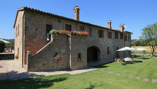 Apartment on Farm Amidst the Umbrian Hills - Photo 2