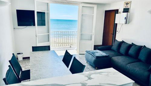 Carnon Plage, 1ère ligne, balcon sur la mer - Photo 3