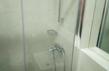 Penthouse apartment with private parking - Photo 24