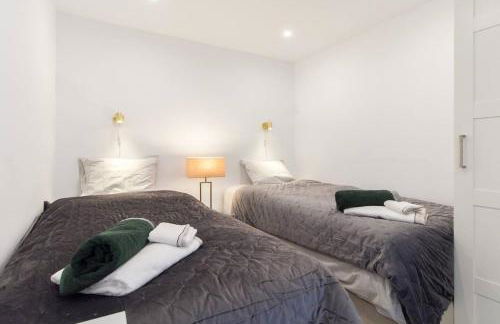 Cristo Epidemia 93 by Pineapple Homes - Photo 10