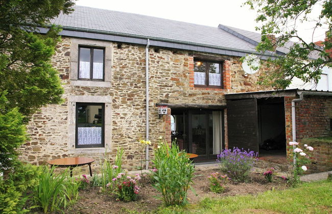 Winenne Home With Hot Tub - Photo 1