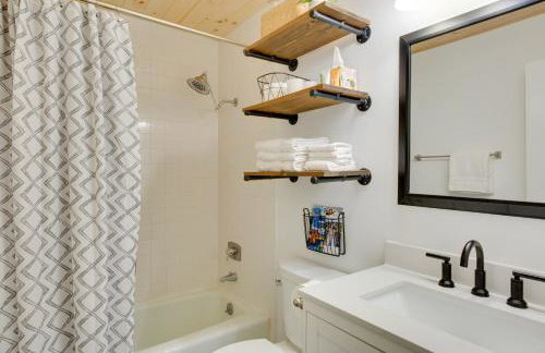 Steps to Sugar Mountain! Condo w/ Furnished Deck - Foto 15