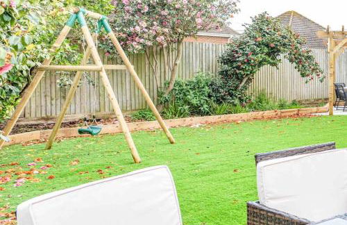 Luxe Ocean+playroom+Seascape - Photo 29