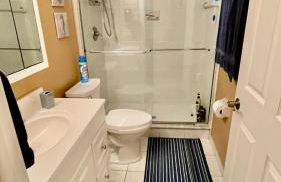 lovely 2BED 2BA vacation rental near the Beach - Photo 35