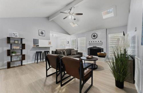 Spacious Retreat - Near IAH Airport & Lake Houston, Sleeps 9 - Foto 20