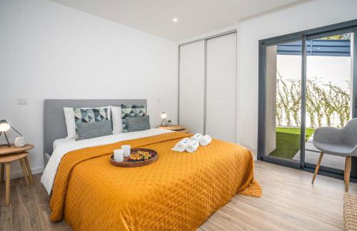 Host Wise - Bright Spacious House Swimming Pool - Foto 18