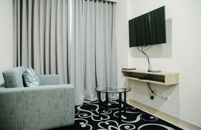 2BR Deluxe and Modern Menteng Park Apartment - Foto 27