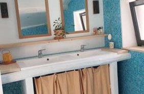 Chambre avec cuisine, vue et piscine privée au cœur du Beaujolais - Foto 4