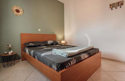 Villa Aktis with Freshwater Pool and Sea View - Photo 45