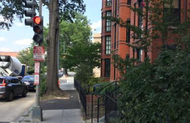 Convention Center/Logan Circle Large Cozy House. - Foto 23