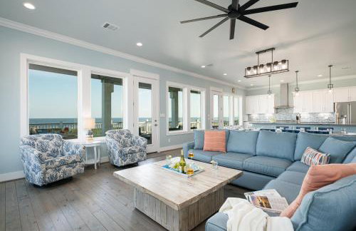 Luxury Beachfront l Sleeps 20, Hot Tub, Pool & Game Room Fun! - Foto 19