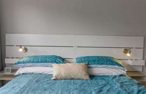 Seaside Rendezvous - Sleeps 7, Sea Views & Parking - Foto 23