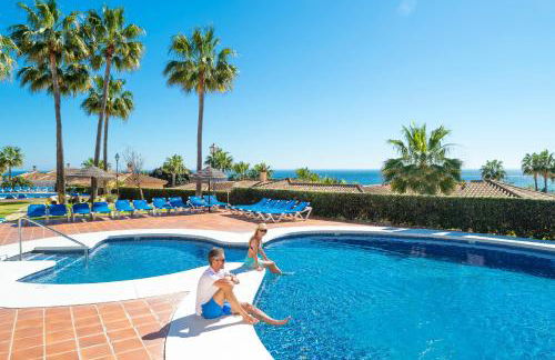 Ramada Hotel & Suites by Wyndham Costa del Sol - Photo 28