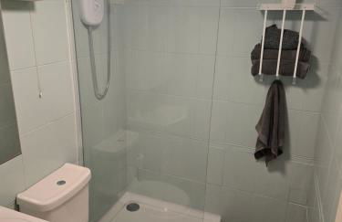 Havisham Studio Flat Rochester ME1 1XZ - Photo 10