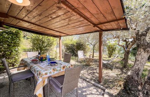 2 Bedroom Pet Friendly Home In Todi - Foto 17