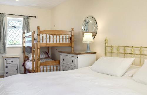 Green Acre Cottage - Photo 10