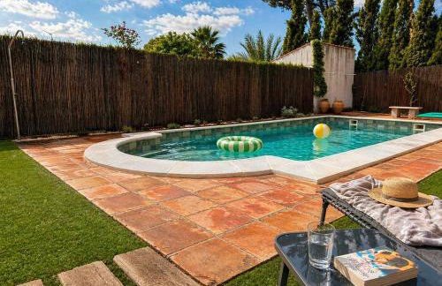 Casa familiar junto al lago con zona de juegos, cine y BBQ - Foto 1