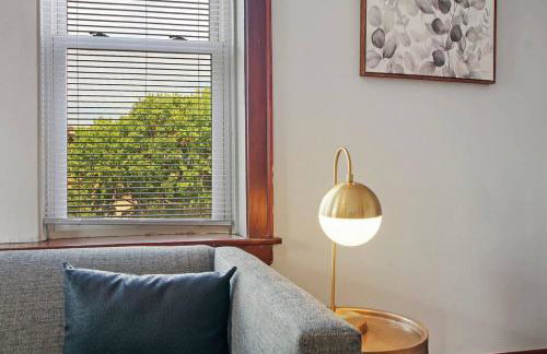 Prime City Stay in a 1BR Apartment - Cullom F2 - Photo 3