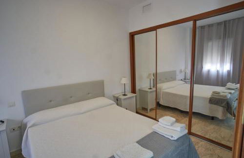 Apartamento con piscina solo en temporada - Foto 6