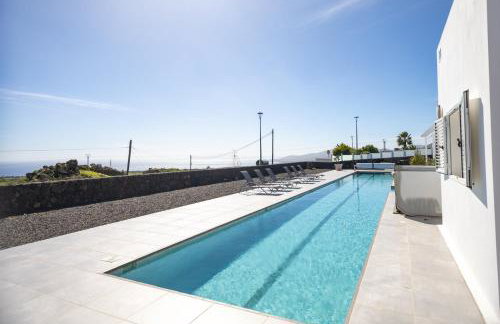 Casa Conil Private 25m Heated Pool with Hydraulic Mobility Lift - Foto 48