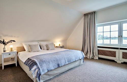 Reetdach-Villa mit Blick in die Natur - 160m² Entspannung pur - Photo 27