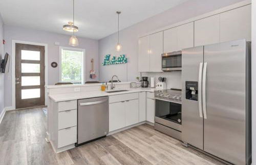 1st Floor Condo No Steps - 2 miles to Downtown - Foto 4