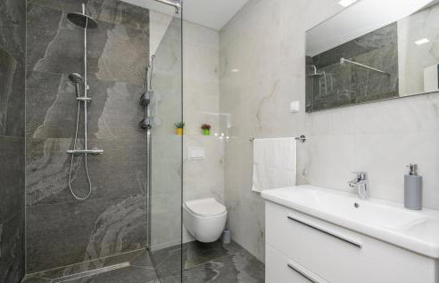 Awesome Home In Veliki Prolog - Foto 36