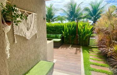 Apto Beira Mar Térreo com área gourmet Praia de Muro Alto - Foto 6