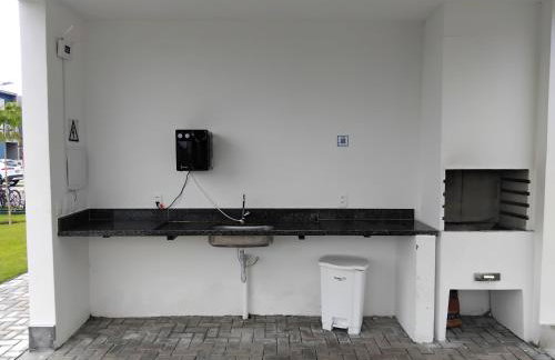 Apartamento 2 quartos condomínio com piscina - Foto 8