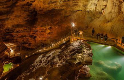 Luxury 3 Bed Home with Heated Swimming Pool Air Con and Boules Pitch - Foto 28