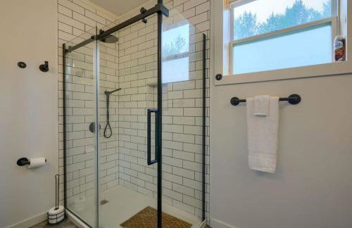 Swaying Pines Cabin w/EV Charger - Foto 23