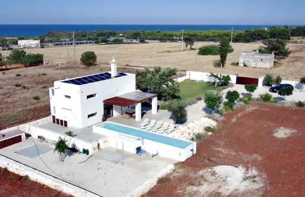 Aeneas Villa Pool & Jacuzzi al mare Torre Guaceto - Foto 2