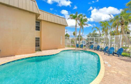 The Village Breeze II - White-sand, Pool, Beaches, Daiquiris, Seafood! - Foto 35