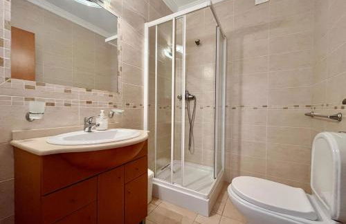 V4 moderno com Piscina - Burgau - Foto 6