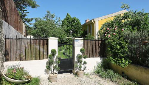 Mas de silvacane - Foto 3, Garden view