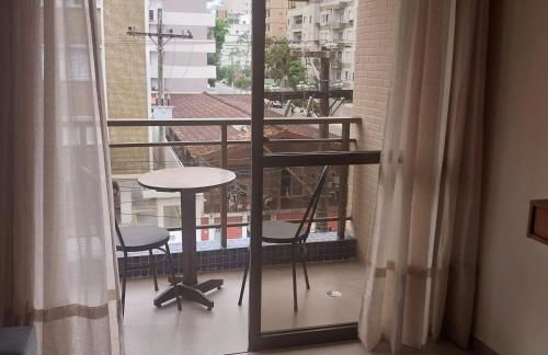 Guaruja Enseada 3 dormitorios 2 minutos da praia e ar condicionado - Foto 4