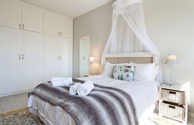 Edward Court 1 Bedroom Sea Facing - Foto 4