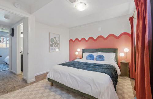 Spacious 4BD - Backyard BBQ, Fire Pit & Mini Golf - Foto 28