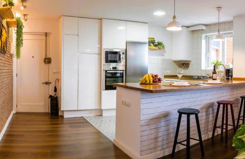 SANTA PAULA LOFT - Photo 1