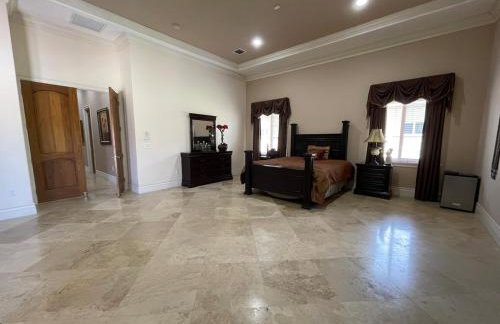 Miami Mansion for Groups Sleeps 12 - Foto 14