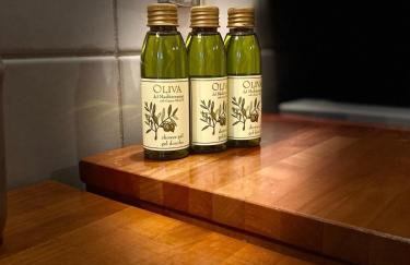 Two Olives - Foto 22