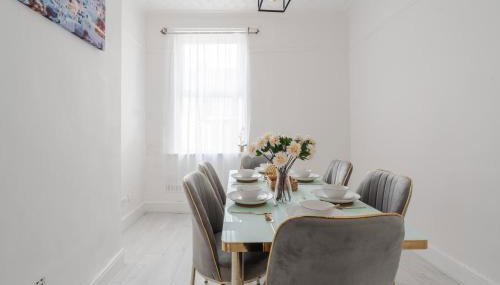 Mersey View 4 Bedroom by Liverpoollux Next To Everton Stadium - Foto 2