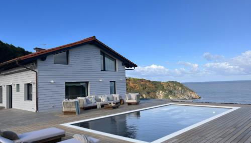 Wishome-Casa vistas de película al mar y la montaña y piscina climatizada - Foto 2, sunbed