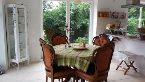 Haus Rosengarten- Ruhige Ferienwohnungen im Grünen - Foto 5