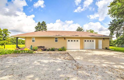 Bloomington Family Home - Private Deck and Yard - Foto 30