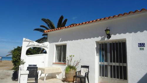 Villa at seafront with private garden-655 - Foto 2