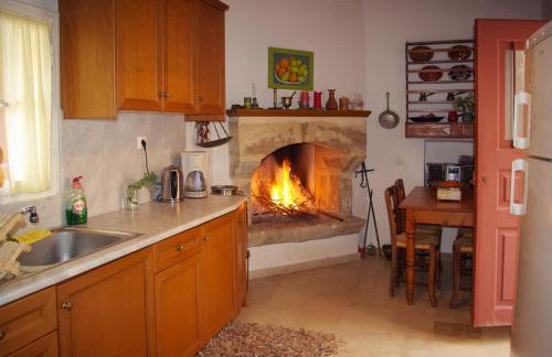 Sior Nikoletos - Photo 14