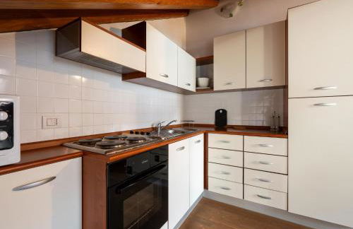 In the historic building, con aria condizionata - Foto 19